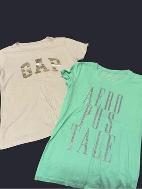 GAP Cream Logo Tee with Mint Graphic Tee - Short Sleeve Pair